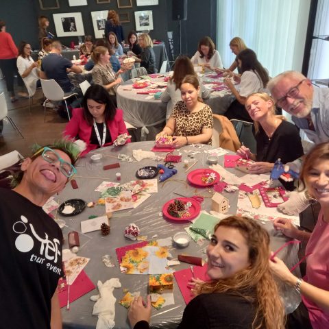 5cec0d6e-5273-42bc-9063-4a89f9b847f1