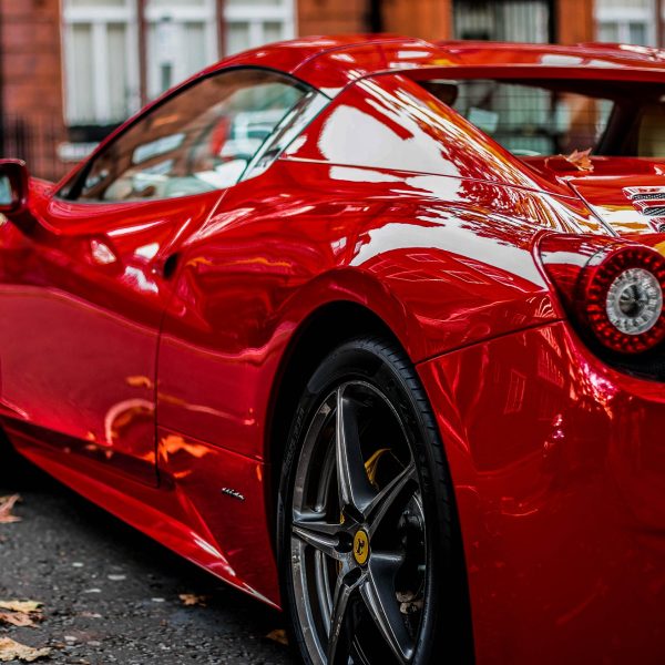 ferrari-458-spider-2932191_1920
